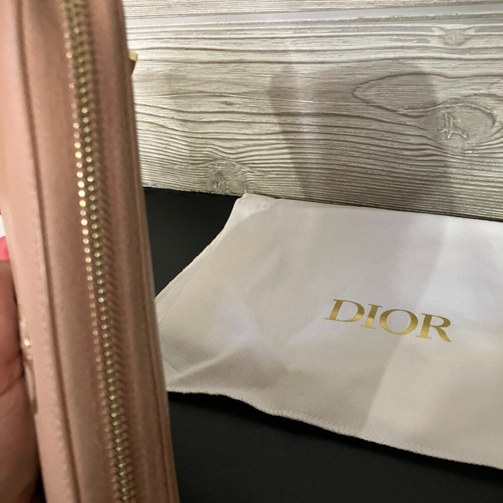 Christian Dior Zippered Wallet - Picture 2 of 8